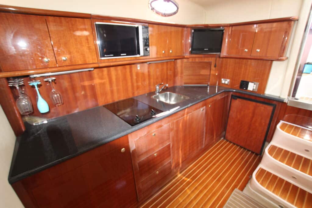 Listing Page 26 IMG 2804