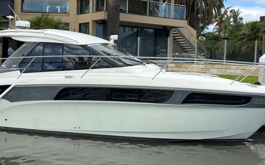 2017 BAVARIA S36 HT
