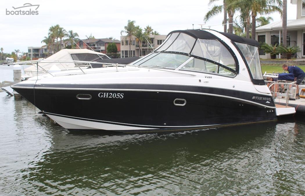 2008 Four Winns V288